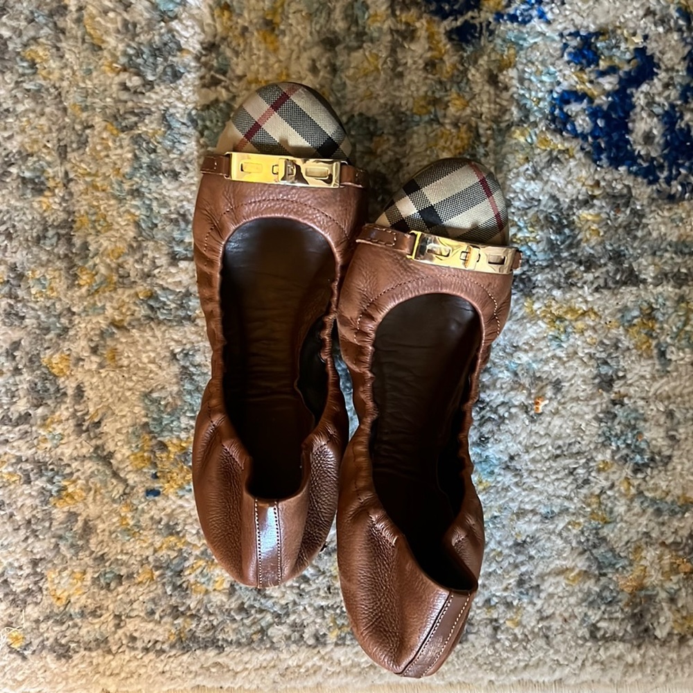 Burberry Flats - size 10.5 (Eu) about 9.5 in American sizing